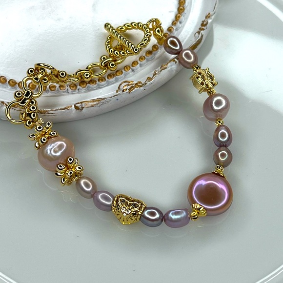 Handmade High Quality Freshwater Unicorn 🦄 Purple Pink Bracelet - Picture 2 of 2